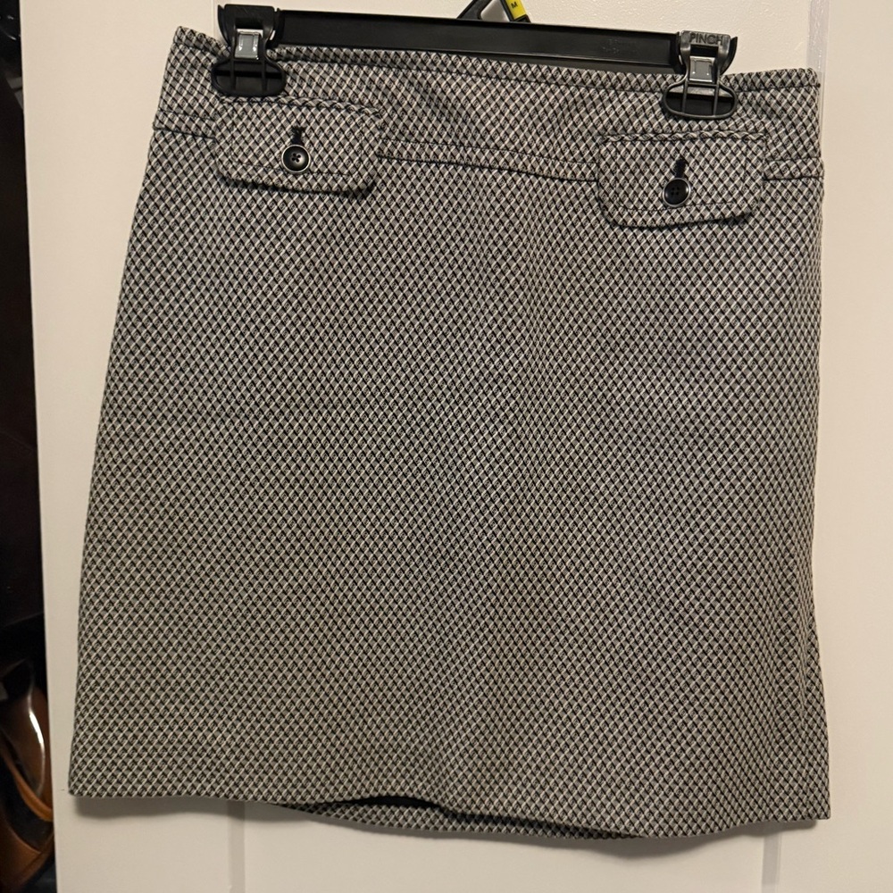 LOFT black and white textured miniskirt